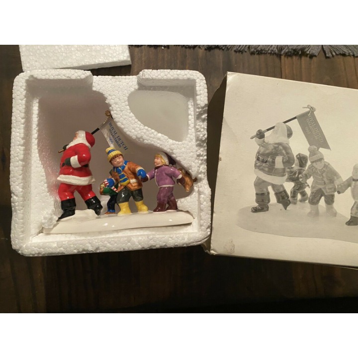 Dept 56 Seasons Bay Accessories Here Comes The Ice Cream Man Orig Box Dept 56 Seasons Bay Accessories Here Comes The Ice Cream Man Orig Box